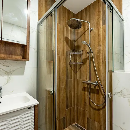 شقة Bright And Cozy At A Quiet Location